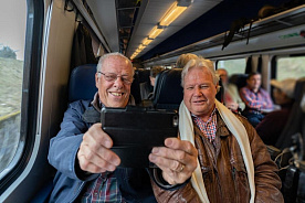 Пенсионерам снова предоставляют «дачную» скидку на проезд в электричках