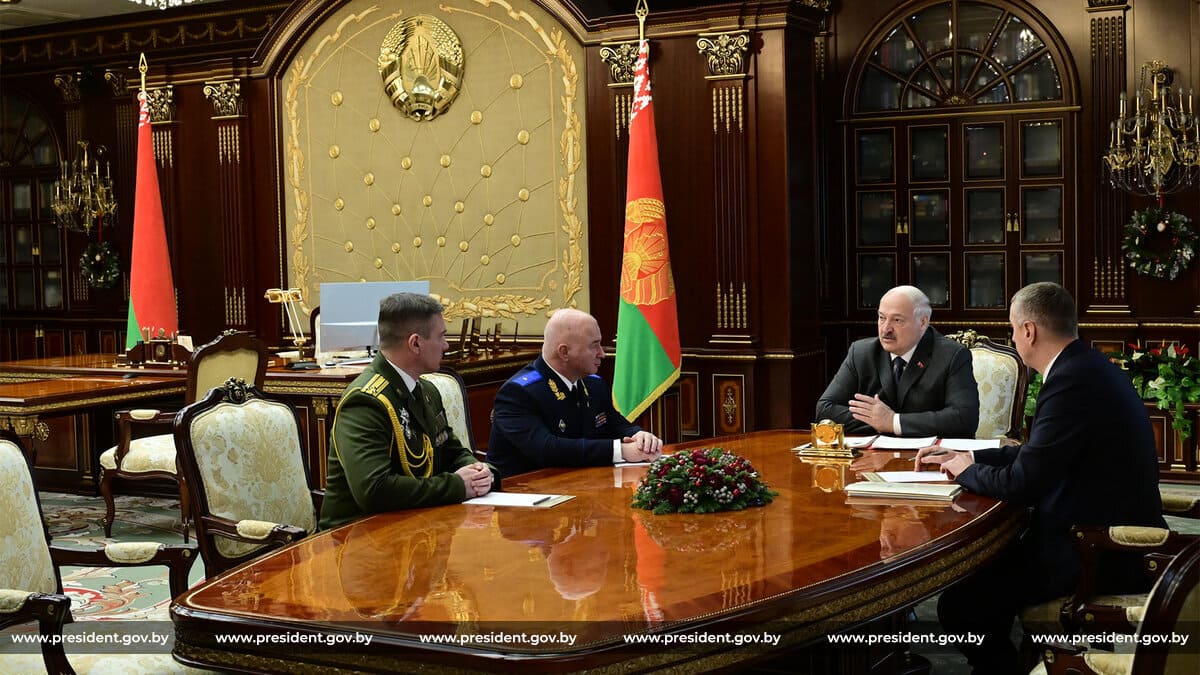 Lukašenko ponovil, da bo v Belorusiji nameščenih največ deset raketnih sistemov "Orešnik"