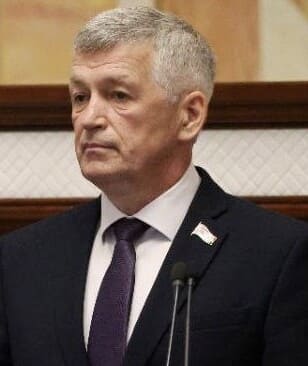 1-2 полоса Геннадий Лепешко.jpg