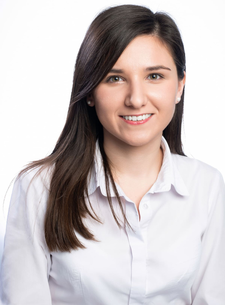 Aliaksandra Tratsiak_Photo (1).jpg