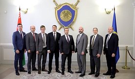 Сотрудники ФБР работают в Минске