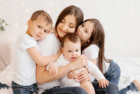 С 1 февраля 2025 года в Беларуси вырастут пособия семьям с детьми