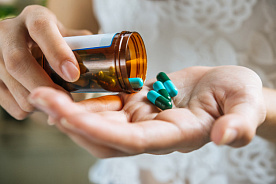 Торговлю лекарствами с доставкой на дом могут разрешить еще 15 организациям – Минздрав