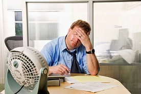 Как правильно организовать работу в жару: питьевой режим, дополнительные перерывы, сокращенный день