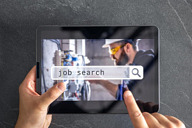 Почти 70% вакансий приходится на рабочие профессии