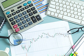 Прокуратура требует от директоров предприятий активнее взыскивать внешнюю дебиторку