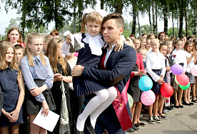 Когда в белорусских школах пройдут последние звонки и выпускные экзамены