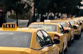 В какой срок автоперевозчики и диспетчеры такси должны подать сведения в Реестр перевозок