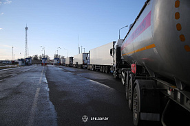 Польша ограничивает движение грузового транспорта в пункте пропуска «Кукурыки»