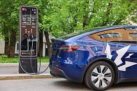 МНС разъяснило, как ИП учитывать затраты на электроэнергию для электромобилей