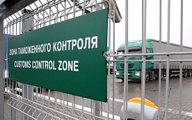 Польша закрывает границу для грузовиков с белорусскими и российскими номерами