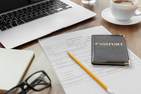 При трудоустройстве, взломе аккаунтов и возврате товара: кому белорусы предоставляют копии паспортов