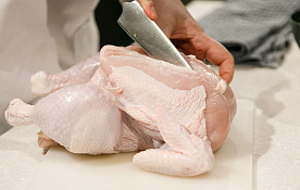 Продлено регулирование цен на разделку мяса кур