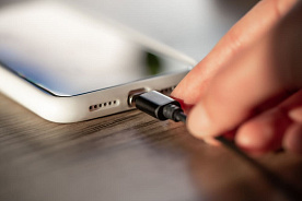 Apple подчинится требованиям ЕС и будет использовать USB-C